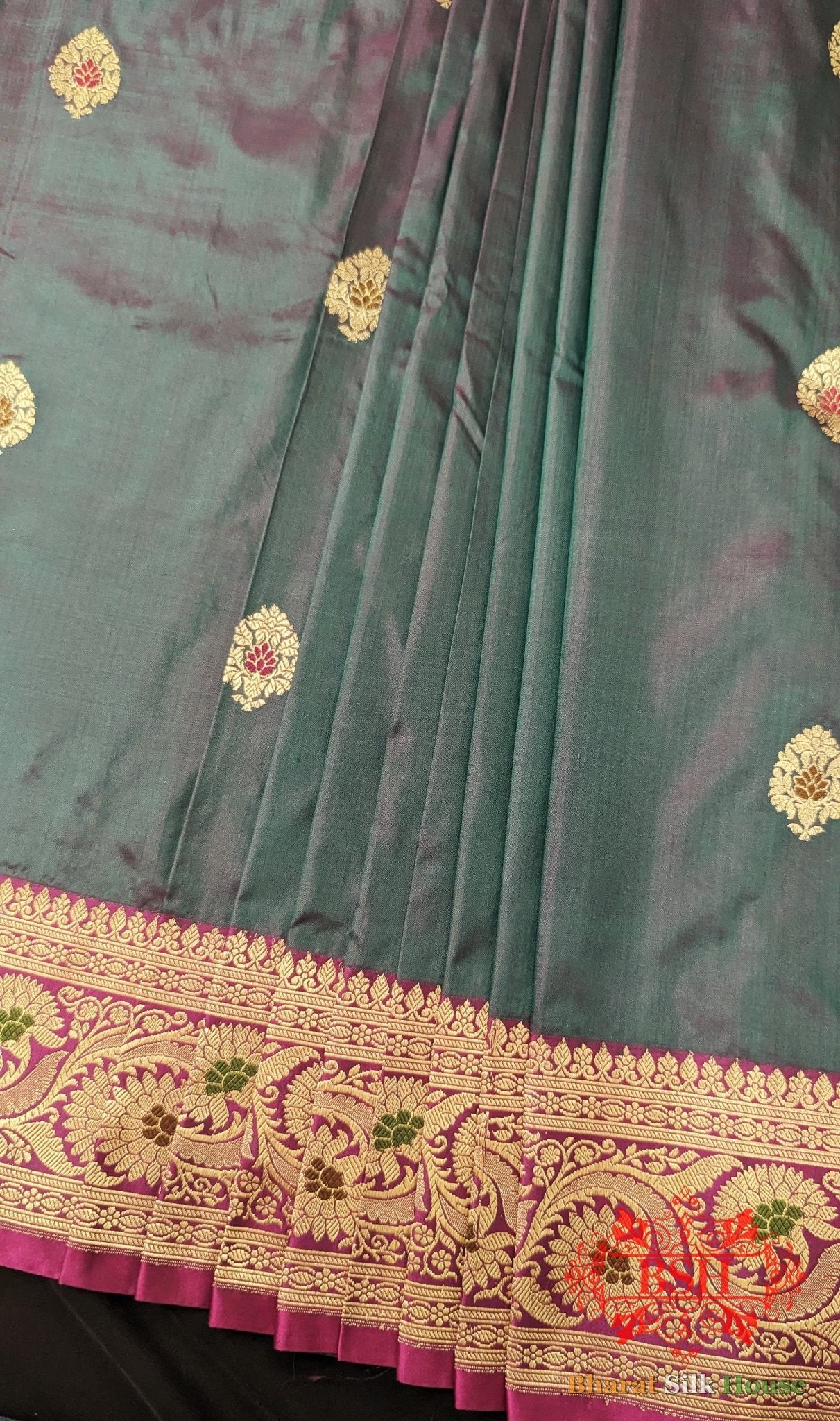 Pure Banarasi Handloom Katan Silk Meenakari Antique Zari Saree In Shades Of Cross colour - Bharat Silk House