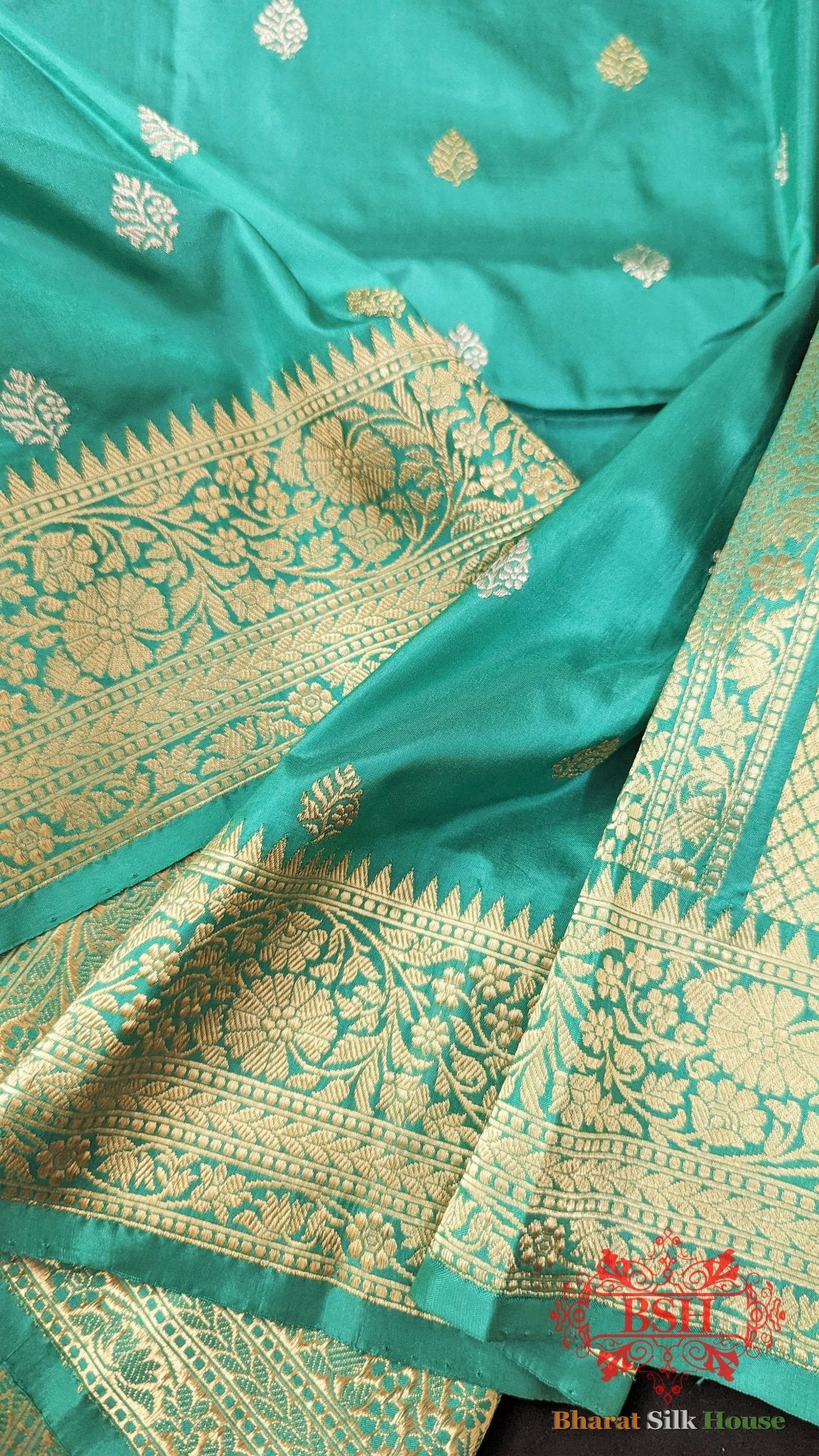 Pure Banarasi Handloom Katan Silk Meenakari Antique Zari Saree In Shades Of Cyan - Bharat Silk House