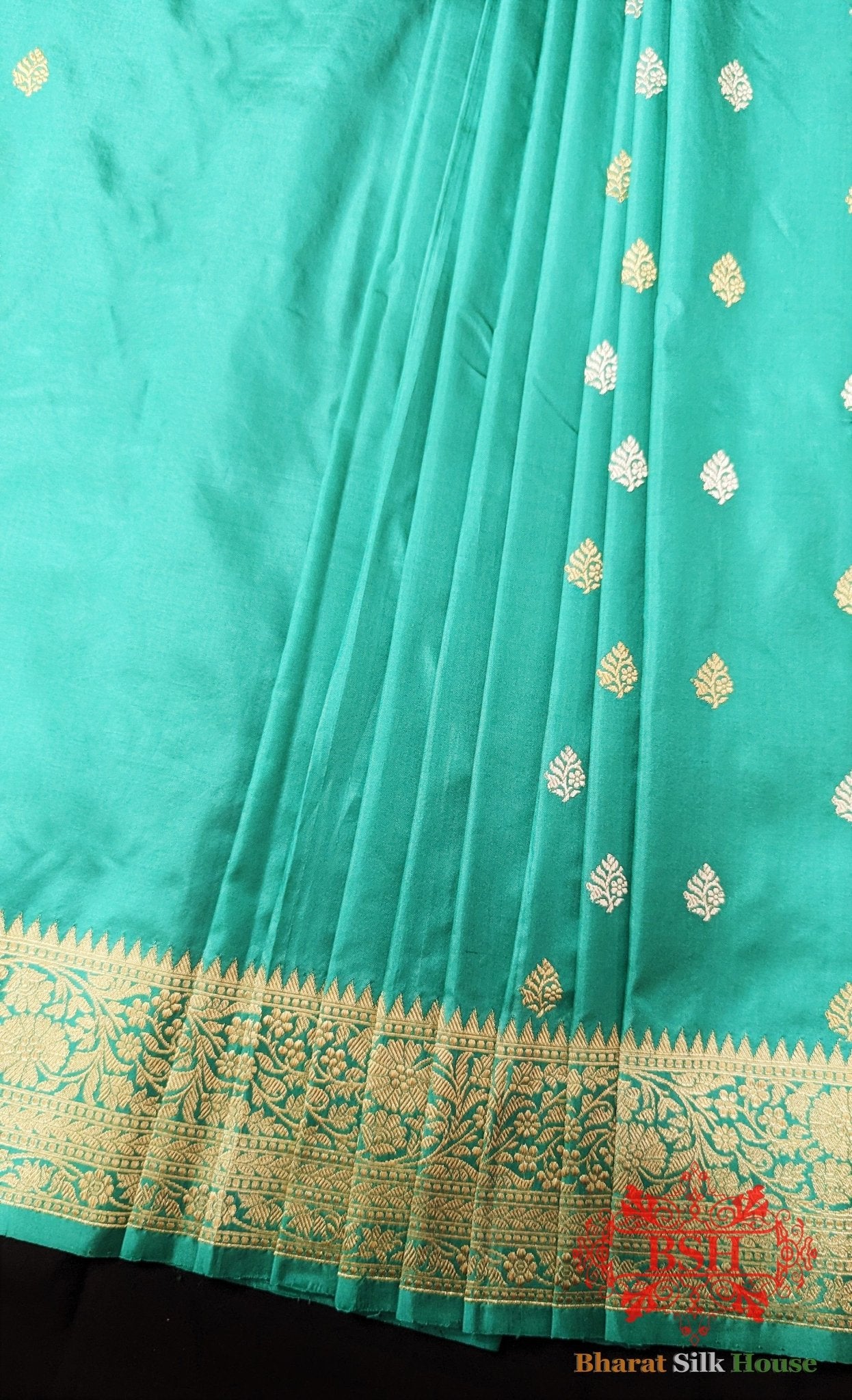 Pure Banarasi Handloom Katan Silk Meenakari Antique Zari Saree In Shades Of Cyan - Bharat Silk House