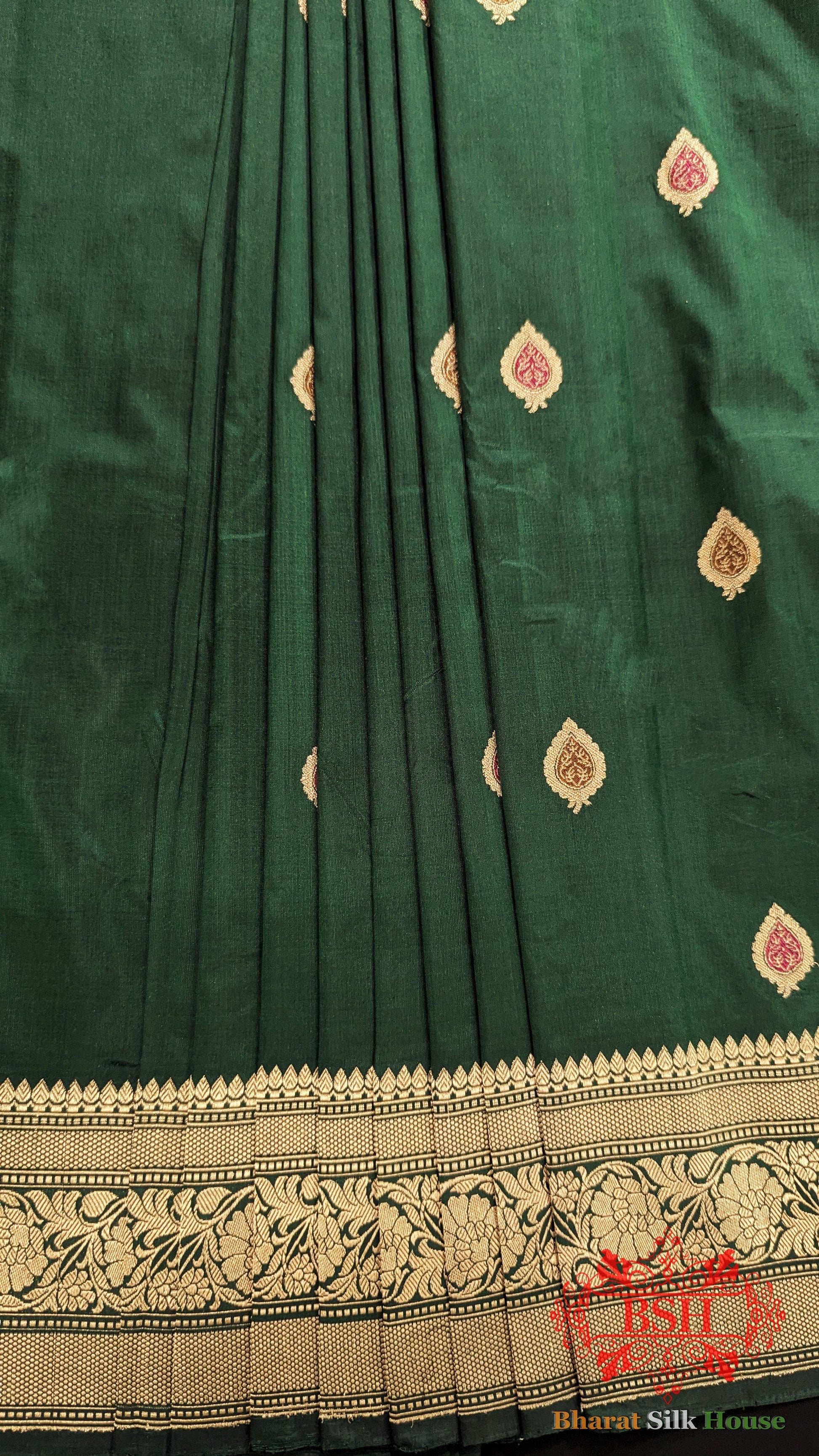 Pure Banarasi Handloom Katan Silk Meenakari Antique Zari Saree In Shades Of Green - Bharat Silk House