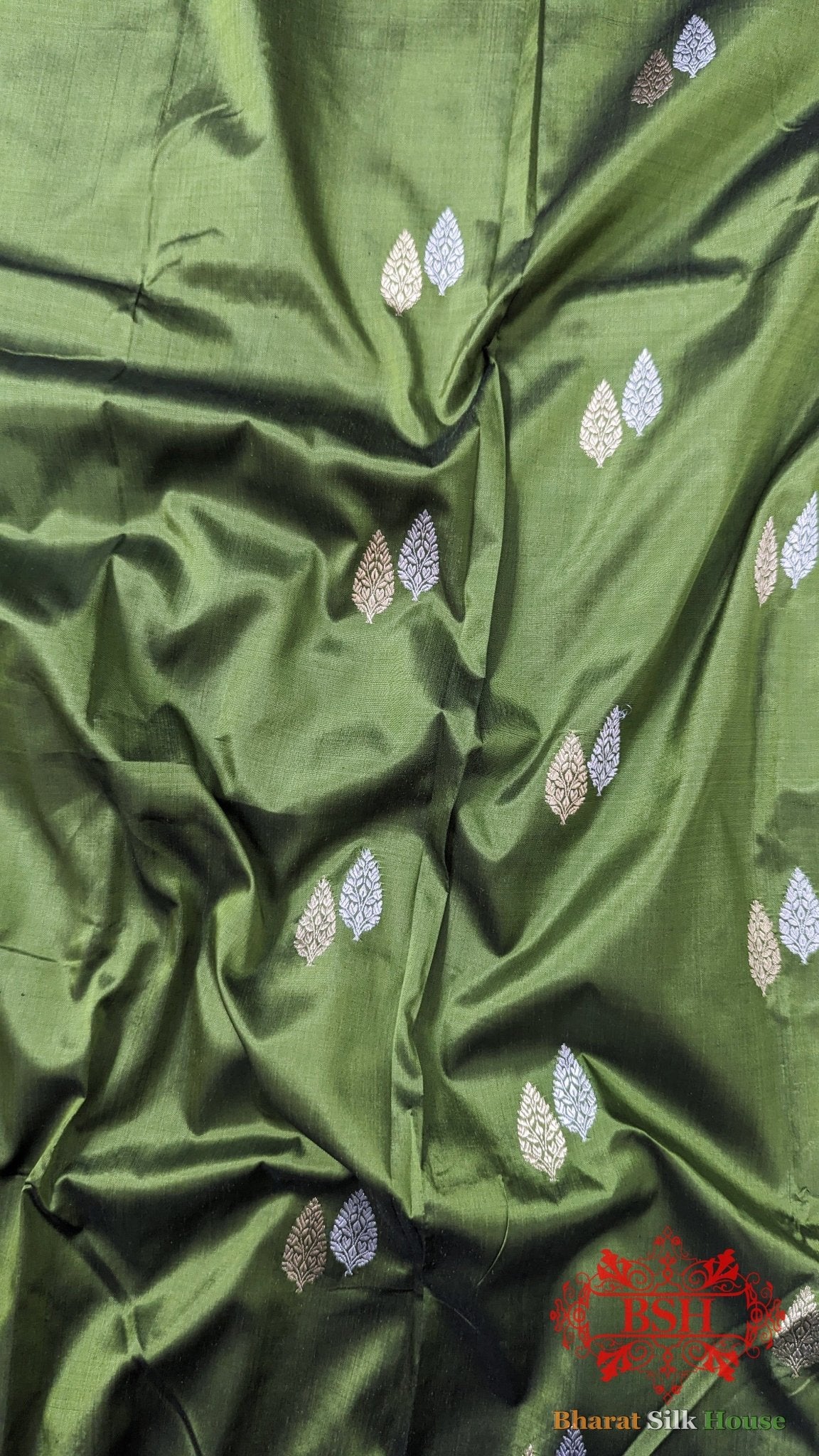 Pure Banarasi Handloom Katan Silk Meenakari Antique Zari Saree In Shades of Green - Bharat Silk House