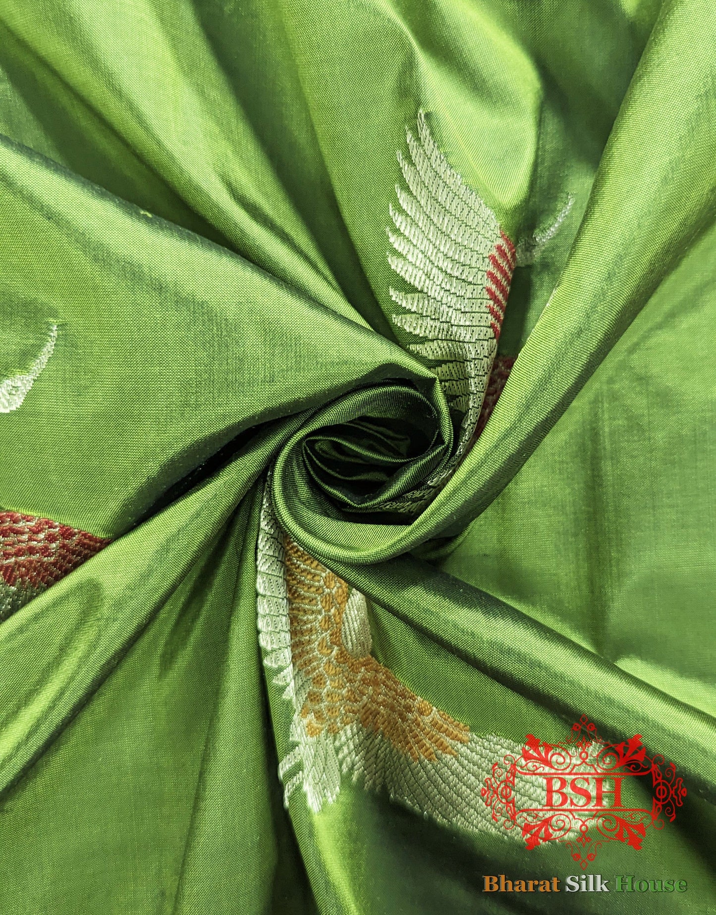 Pure Banarasi Handloom Katan Silk Meenakari Antique Zari Saree In Shades Of Green - Bharat Silk House