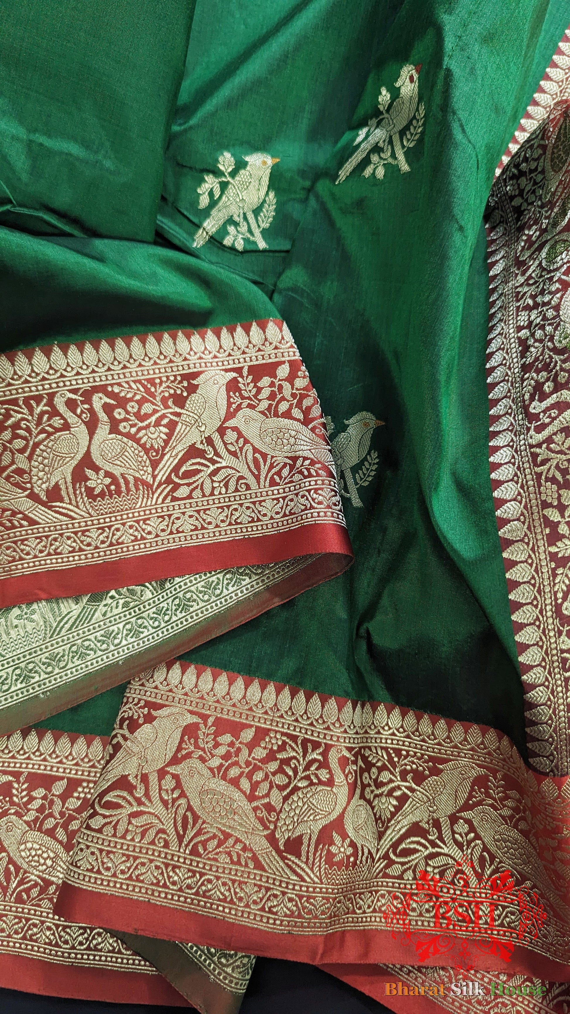 Pure Banarasi Handloom Katan Silk Meenakari Antique Zari Saree In Shades Of Green With Red Border - Bharat Silk House