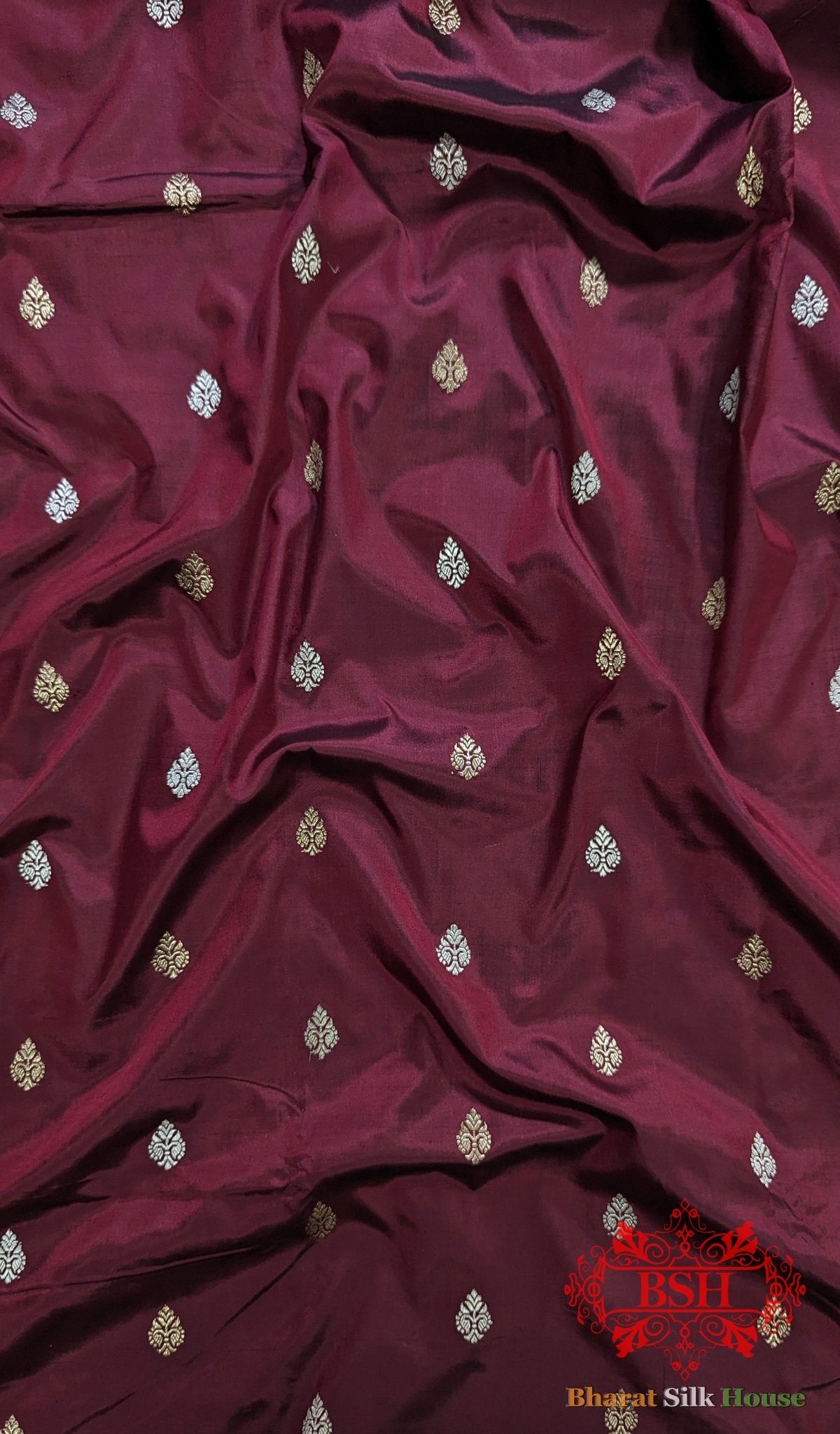 Pure Banarasi Handloom Katan Silk Meenakari Antique Zari Saree In Shades Of Magenta - Bharat Silk House