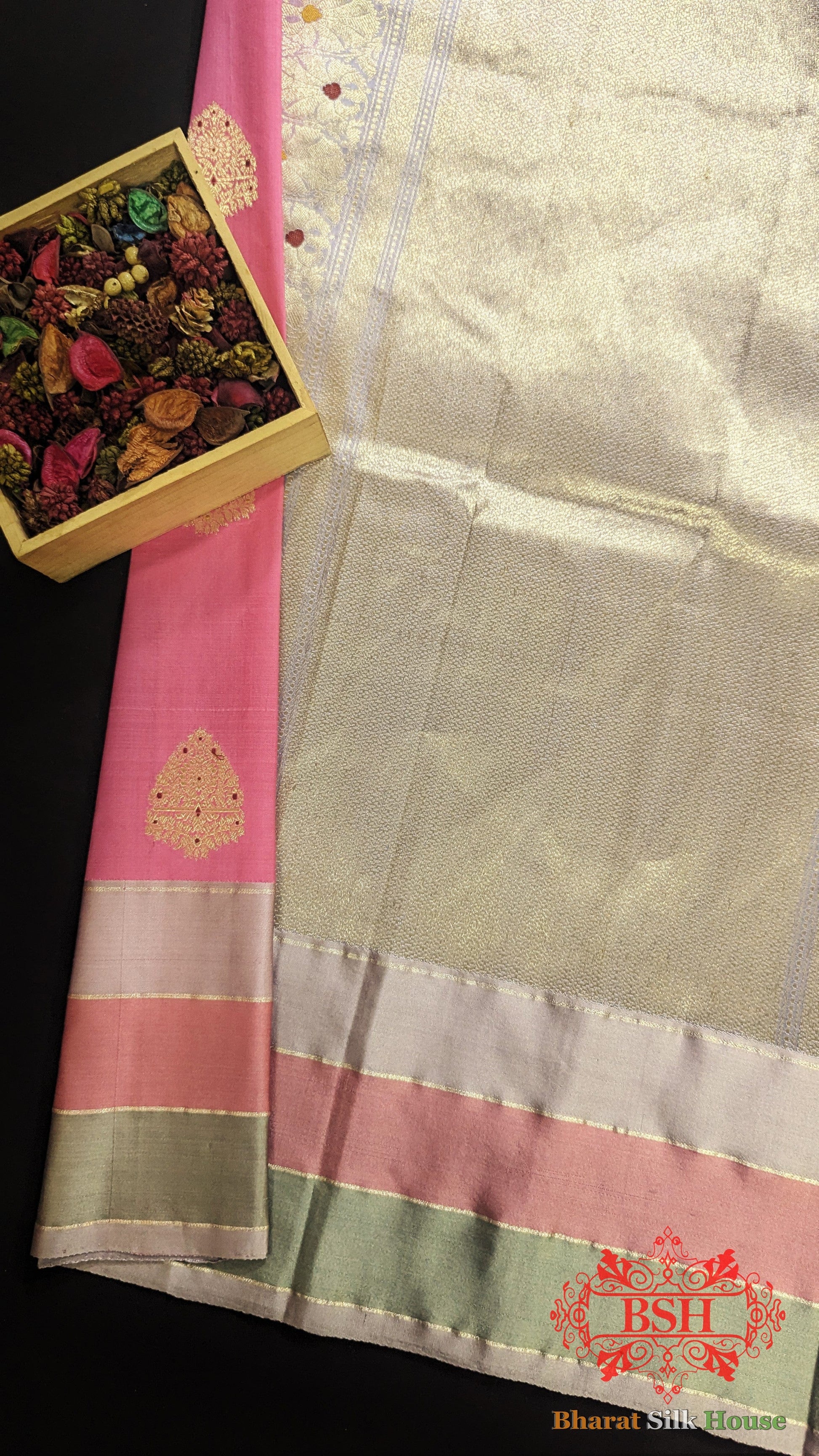 Pure Banarasi Handloom Katan Silk Meenakari Antique Zari Saree In Shades Of Pink - Bharat Silk House