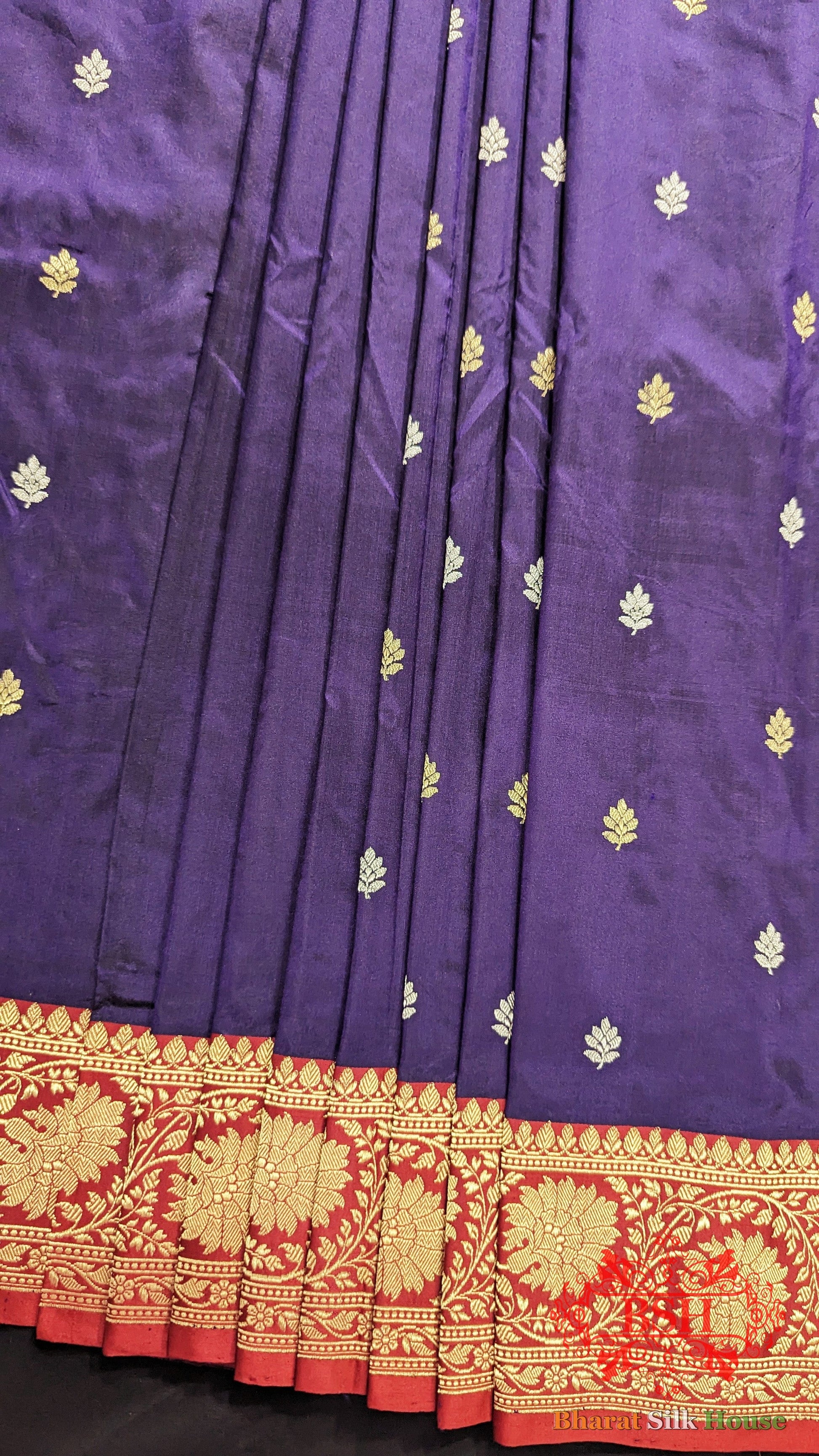 Pure Banarasi Handloom Katan Silk Meenakari Antique Zari Saree In Shades Of Violet - Bharat Silk House