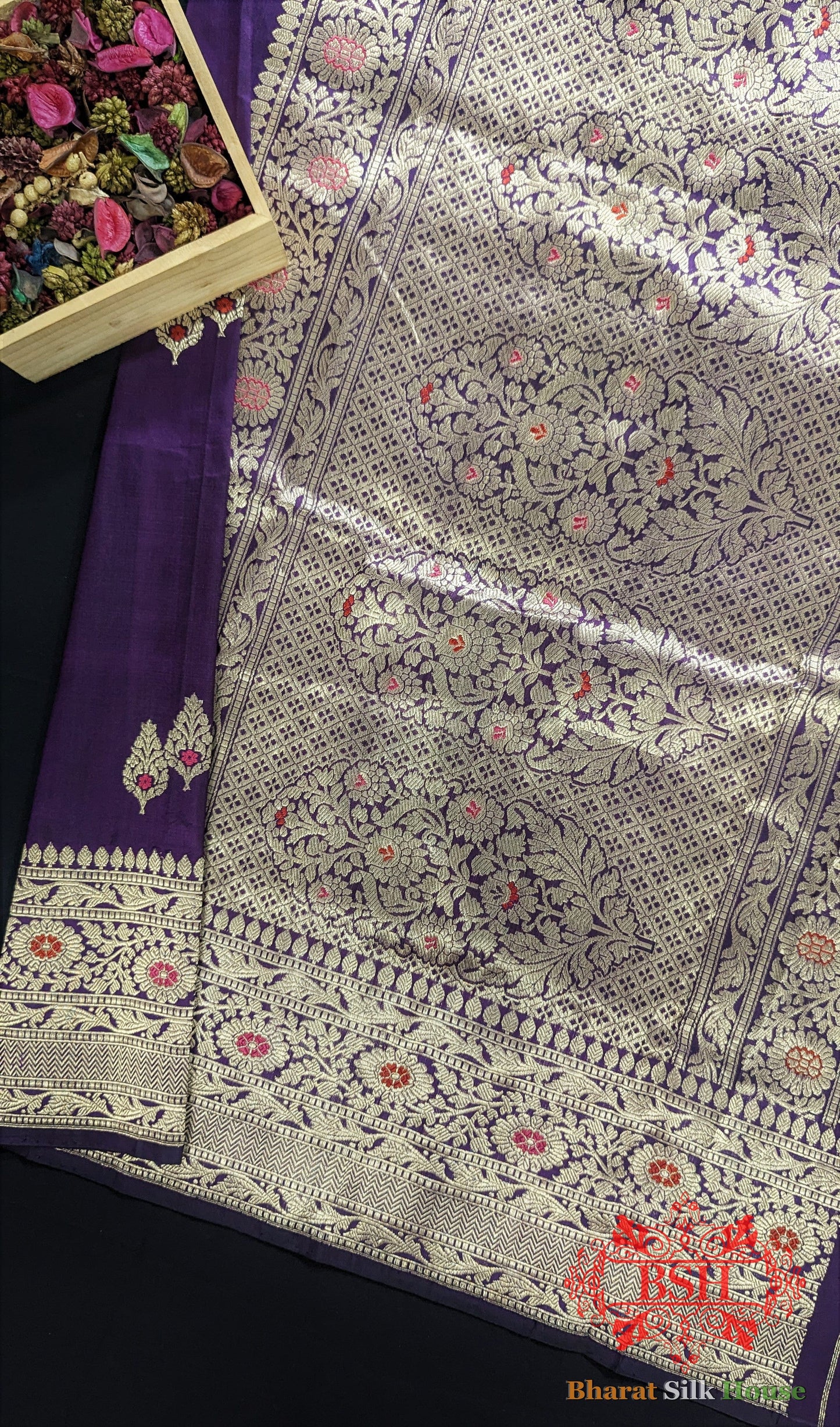 Pure Banarasi Handloom Katan Silk Meenakari Antique Zari Saree In Shades Of Violet - Bharat Silk House