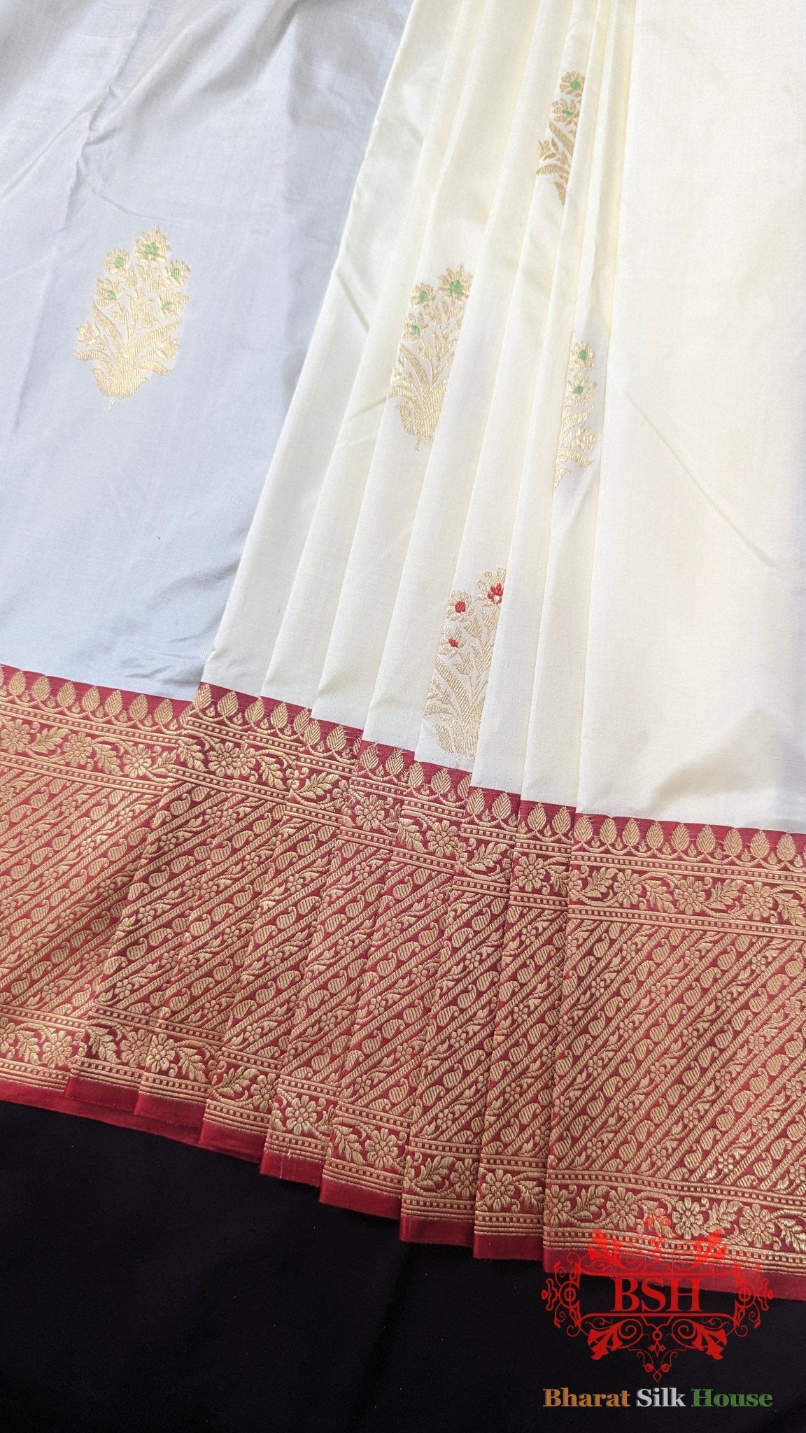 Pure Banarasi Handloom Katan Silk Meenakari Antique Zari Saree In Shades Of White - Bharat Silk House