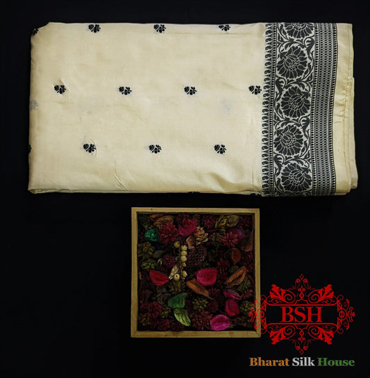 Pure Banrasi Handloom Katan Silk Antique Zari Saree In Shades Of Beige With Black Border - Bharat Silk House