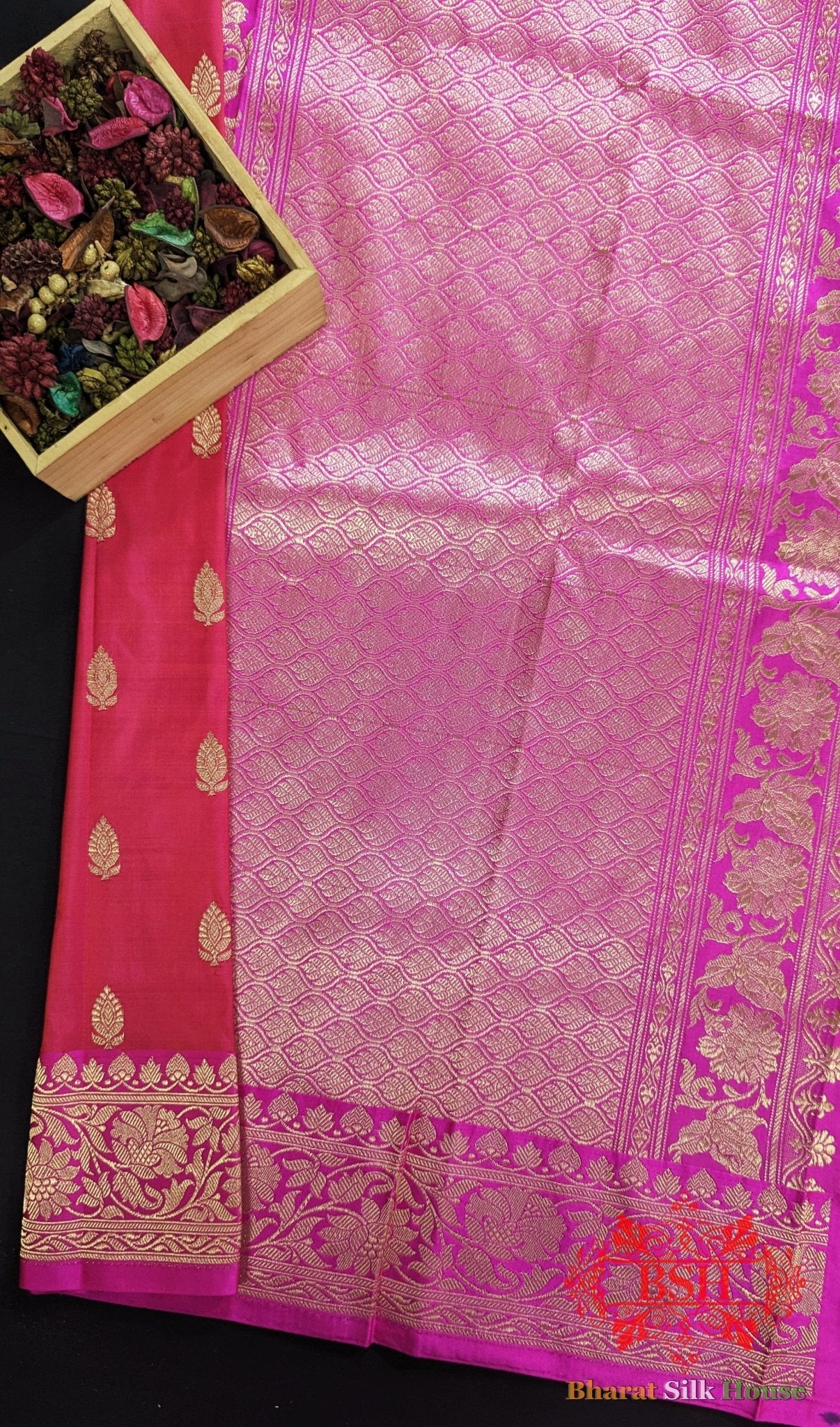 Pure Banrasi Handloom Katan Silk Antique Zari Saree In Shades Of Pink - Bharat Silk House