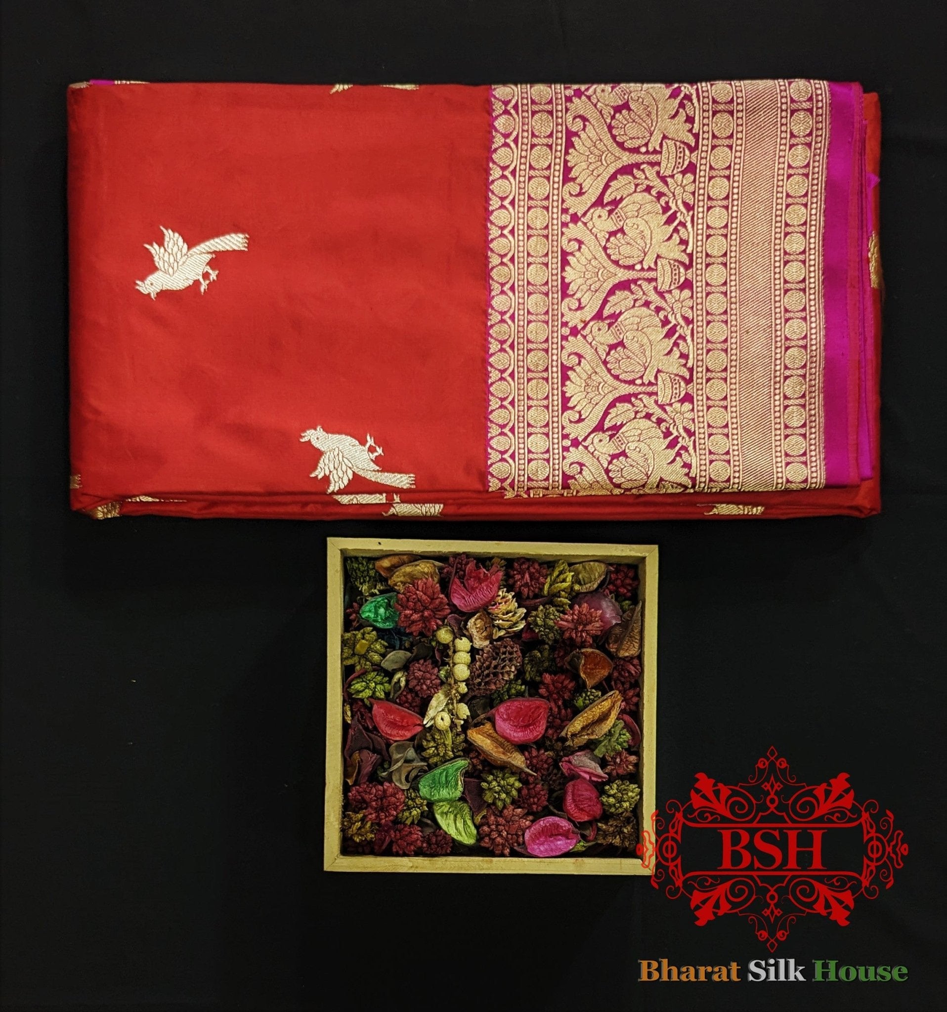 Pure Banrasi Handloom Katan Silk Antique Zari Saree In Shades Of Red - Bharat Silk House