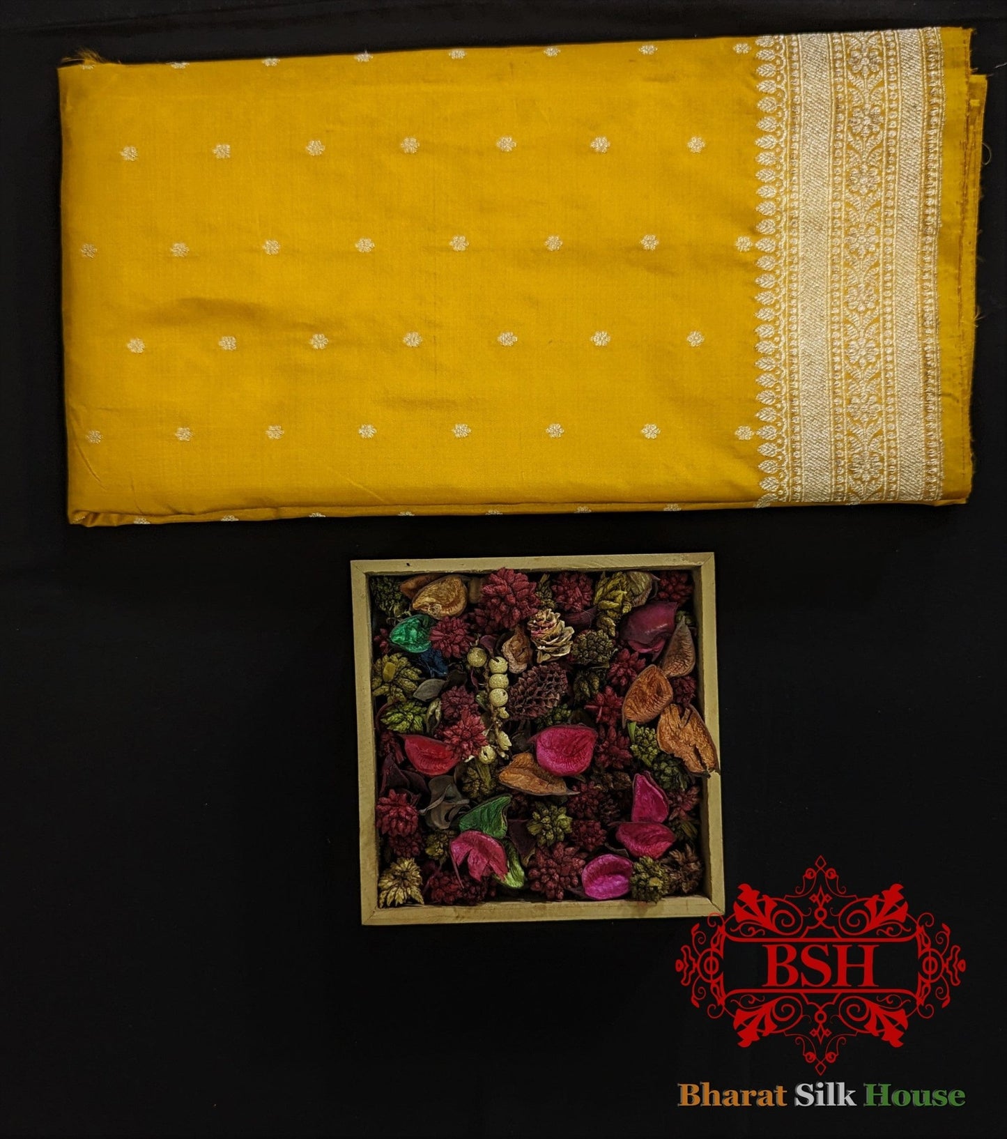 Pure Banrasi Handloom Katan Silk Antique Zari Saree In Shades Of Yellow - Bharat Silk House