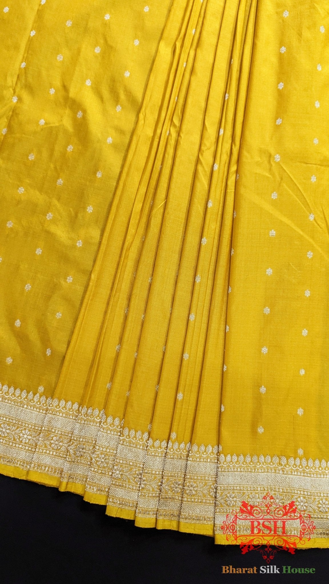 Pure Banrasi Handloom Katan Silk Antique Zari Saree In Shades Of Yellow - Bharat Silk House