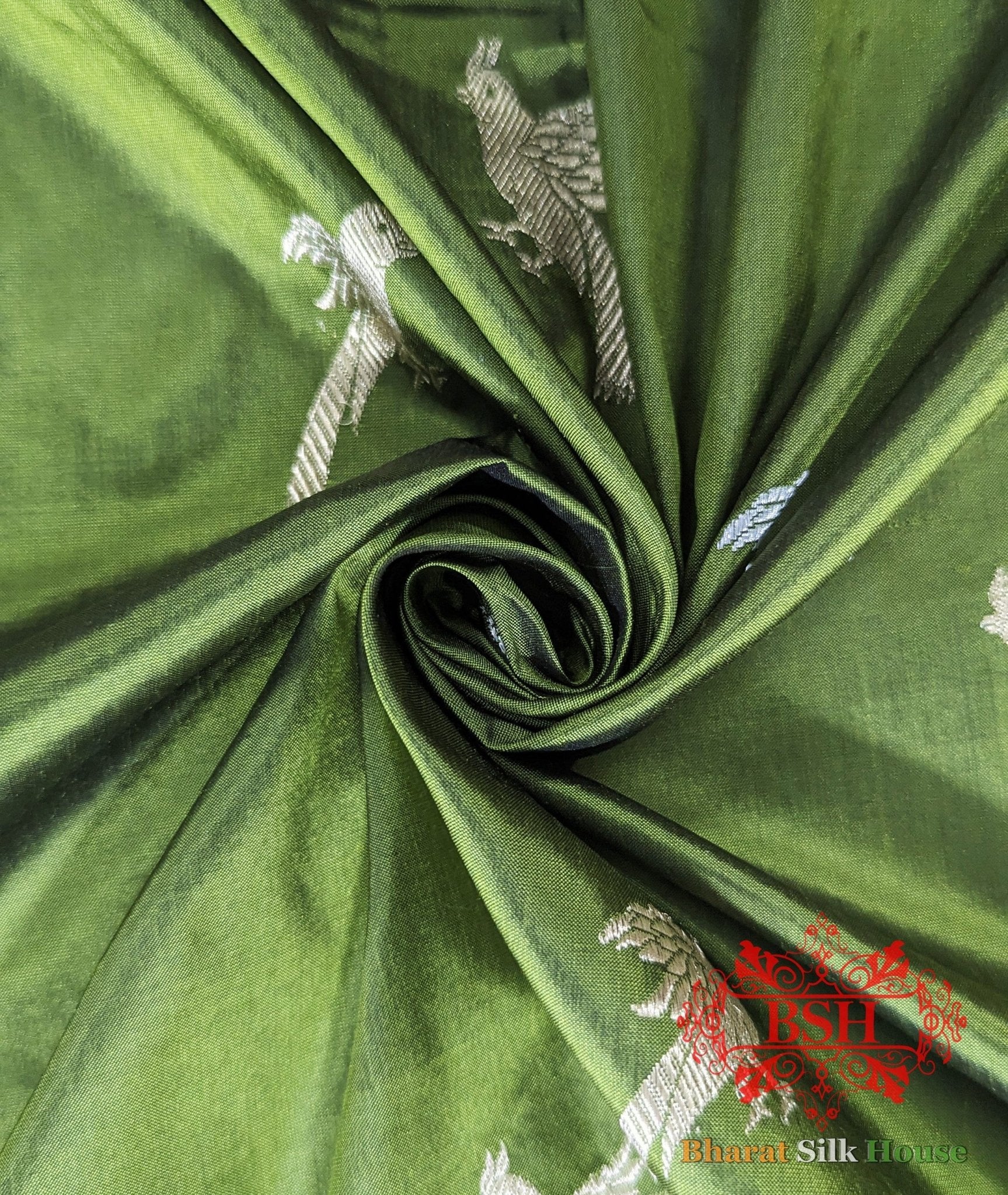 Pure Banrasi Handloom Katan Silk Meenakari Antique Zari Saree In Shades Of Green - Bharat Silk House