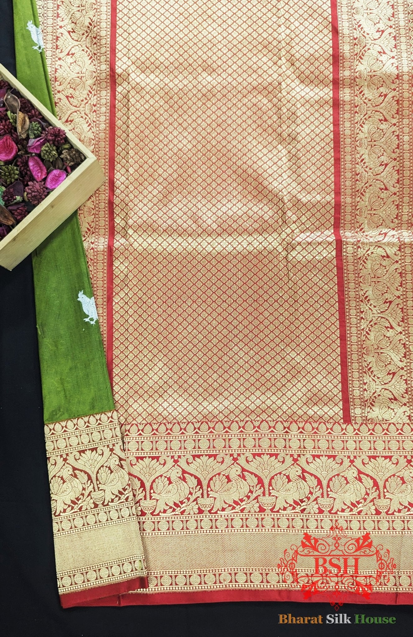 Pure Banrasi Handloom Katan Silk Meenakari Antique Zari Saree In Shades Of Green - Bharat Silk House