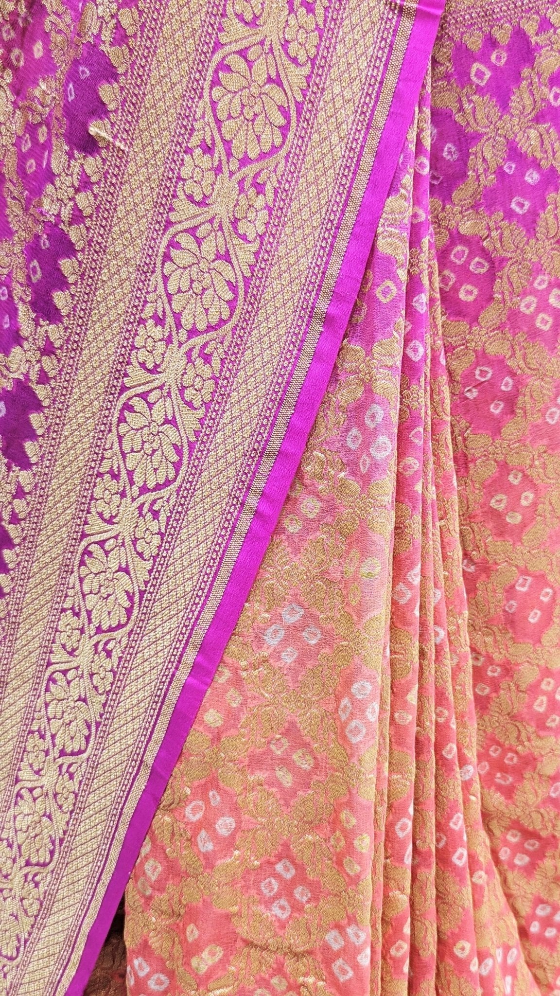 Pure Georgette Banarasi Bandhej Handloom Saree In Dual Shades Of Pink/Orange - Bharat Silk House