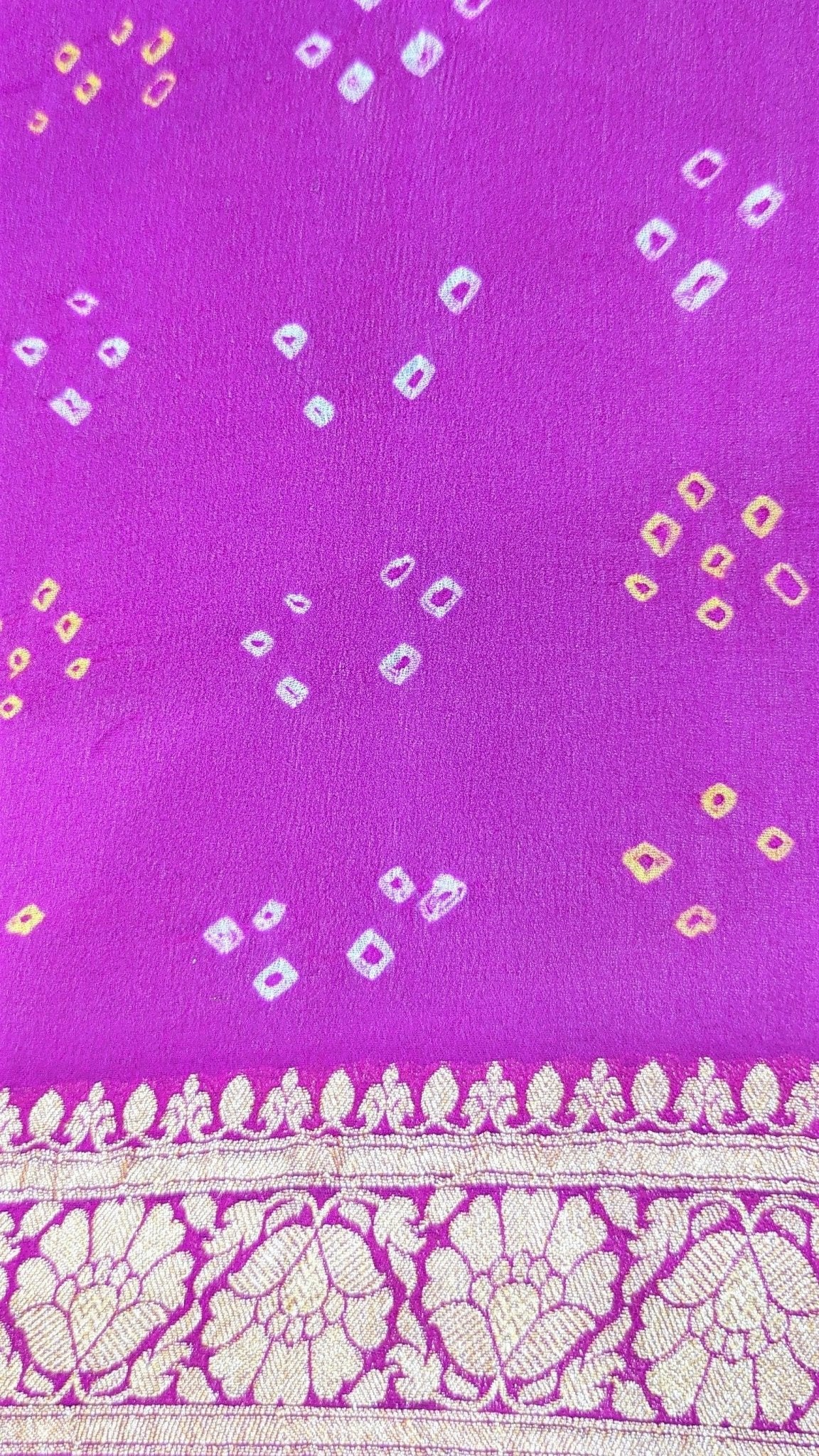 Pure Georgette Handloom Banarasi Bandhej Saaree In Dual Shades Of Red/Pink - Bharat Silk House