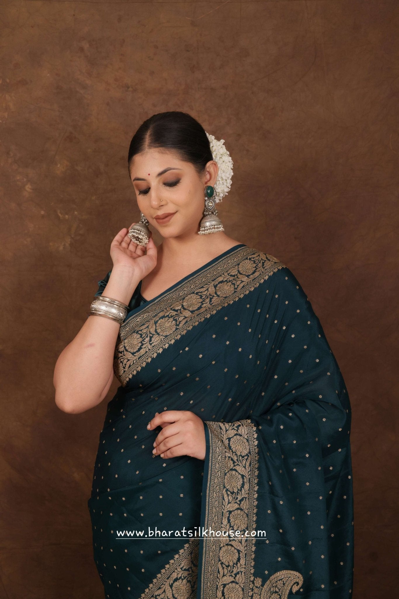 Pure Silk Crape Khaddi Georgette Saree With Antique Zari In Shades Of Green - Bharat Silk House