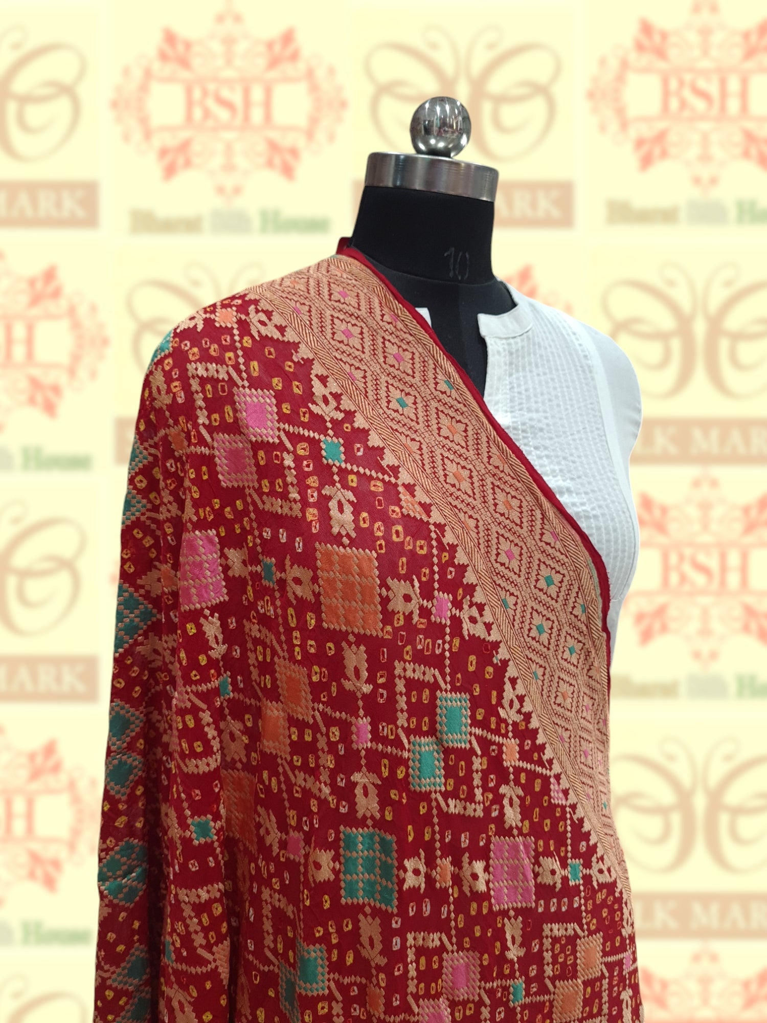 Red Georgette Banarasi Handloom Menakari Bandhani Dupatta - Bharat Silk House Bandhej