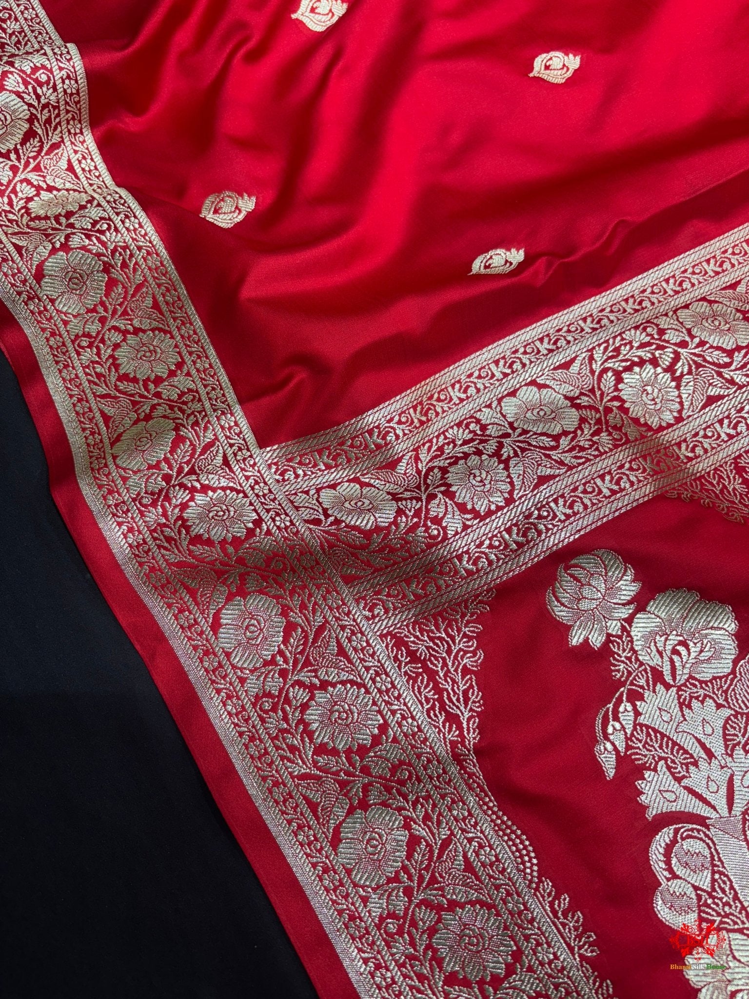 Red Mashru Silk All Over Booti With Jaal Blouse Design Saree - Bharat Silk House Mashroo Silk