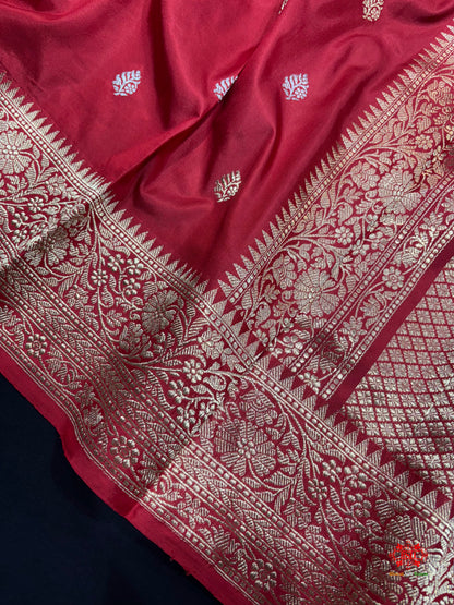 Pure Banarasi  Handloom Katan Silk  Antique Dual  Zari Saree In Shades Of Red