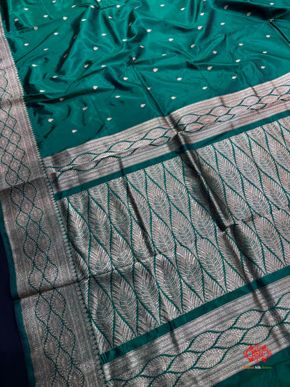 Pure Banarasi  Handloom Katan Silk Antique Zari Saree In Shades Of Green