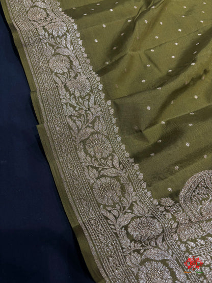 Pure Silk Crape Khaddi Georgette Saree With Antique Zari In Shades Of Green