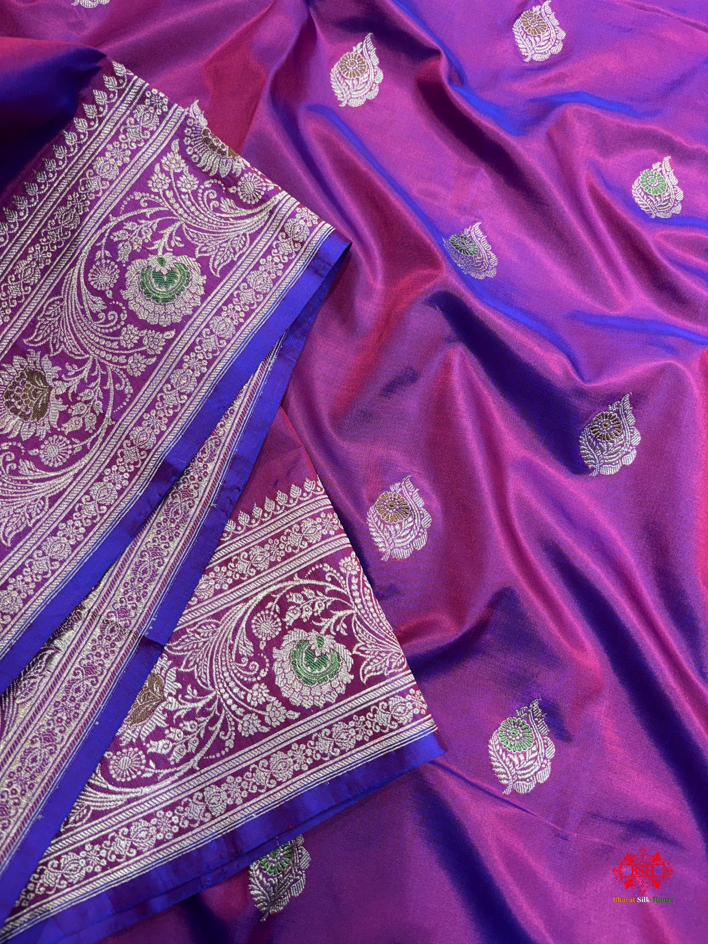 Pure Banarasi  Handloom Katan Silk Antique Meena Zari Saree In Cross Shades Of Pink/Blue