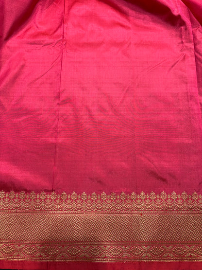 Pure Banarasi  Handloom Katan Silk Antique Zari Saree In Shades Of Red