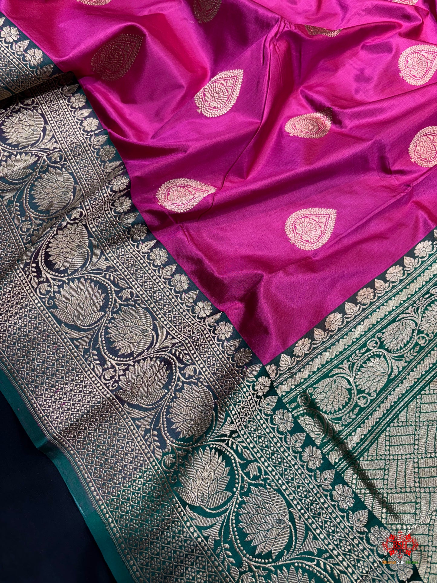 Pure Banarasi  Handloom Katan Silk  Antique Zari Saree In Shades Of Pink