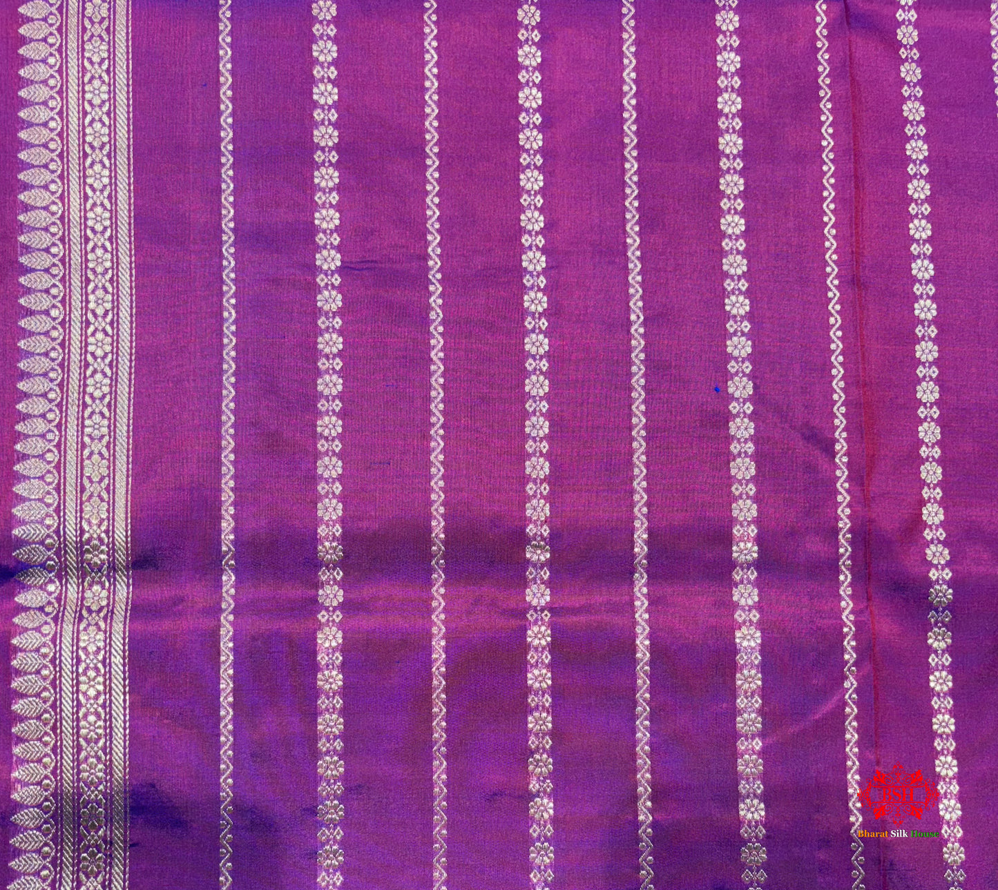 Pure Banarasi  Handloom Katan Silk Antique Meena Zari Saree In Cross Shades Of Pink/Blue