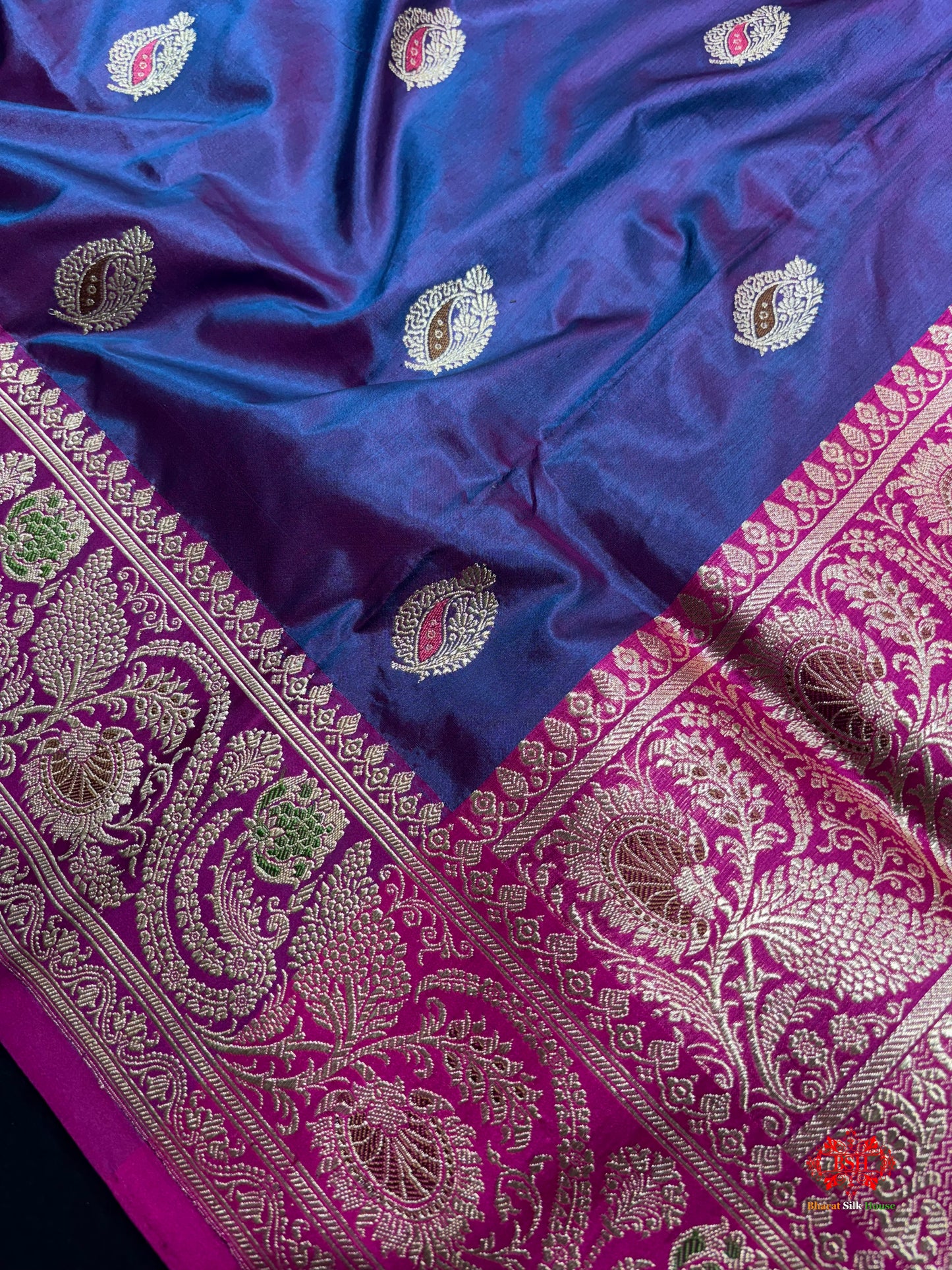 Pure Banarasi  Handloom Katan Silk Antique Meena Zari Saree In Cross Shades Of Blue/Pink