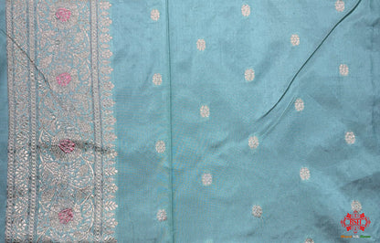 Pure Banarasi  Handloom Katan Silk Antique Zari Meenakari Saree In Shades Of Firozi