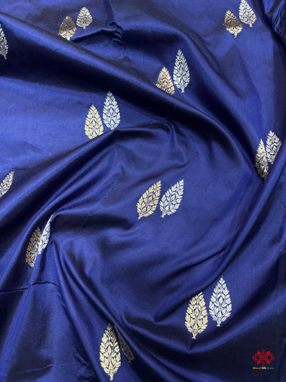 Pure Banarasi  Handloom Katan Silk  Antique Dual Zari Saree In Shades Of Blue