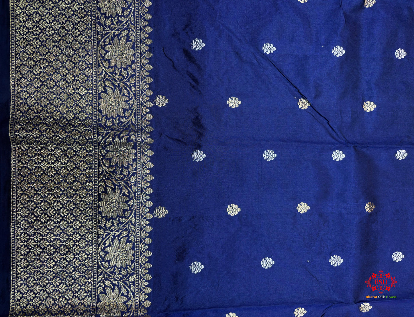 Pure Banarasi  Handloom Katan Silk  Antique Dual Zari Saree In Shades Of Blue