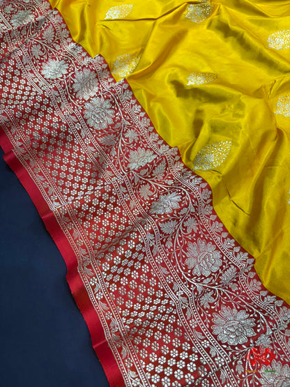 Pure Banarasi  Handloom Katan Silk Antique Zari Saree In Shades Of Yellow