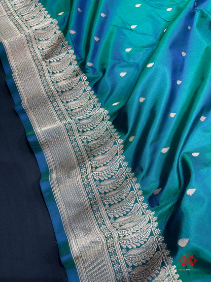 Pure Banarasi  Handloom Katan Silk Antique Zari Saree In Cross Shades Of Green/Blue