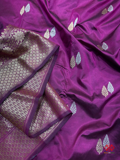 Pure Banarasi  Handloom Katan Silk  Antique Dual Zari Saree In Shades Of Wine