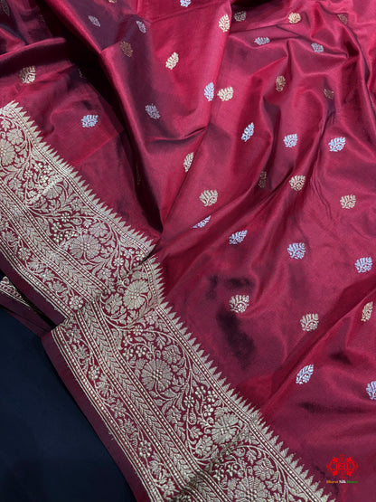 Pure Banarasi  Handloom Katan Silk  Antique Dual Zari Saree In Shades Of Maroon