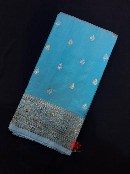 Pure Banarasi  Handloom Katan Silk  Antique Dual Zari Saree In Shades Of Firozi