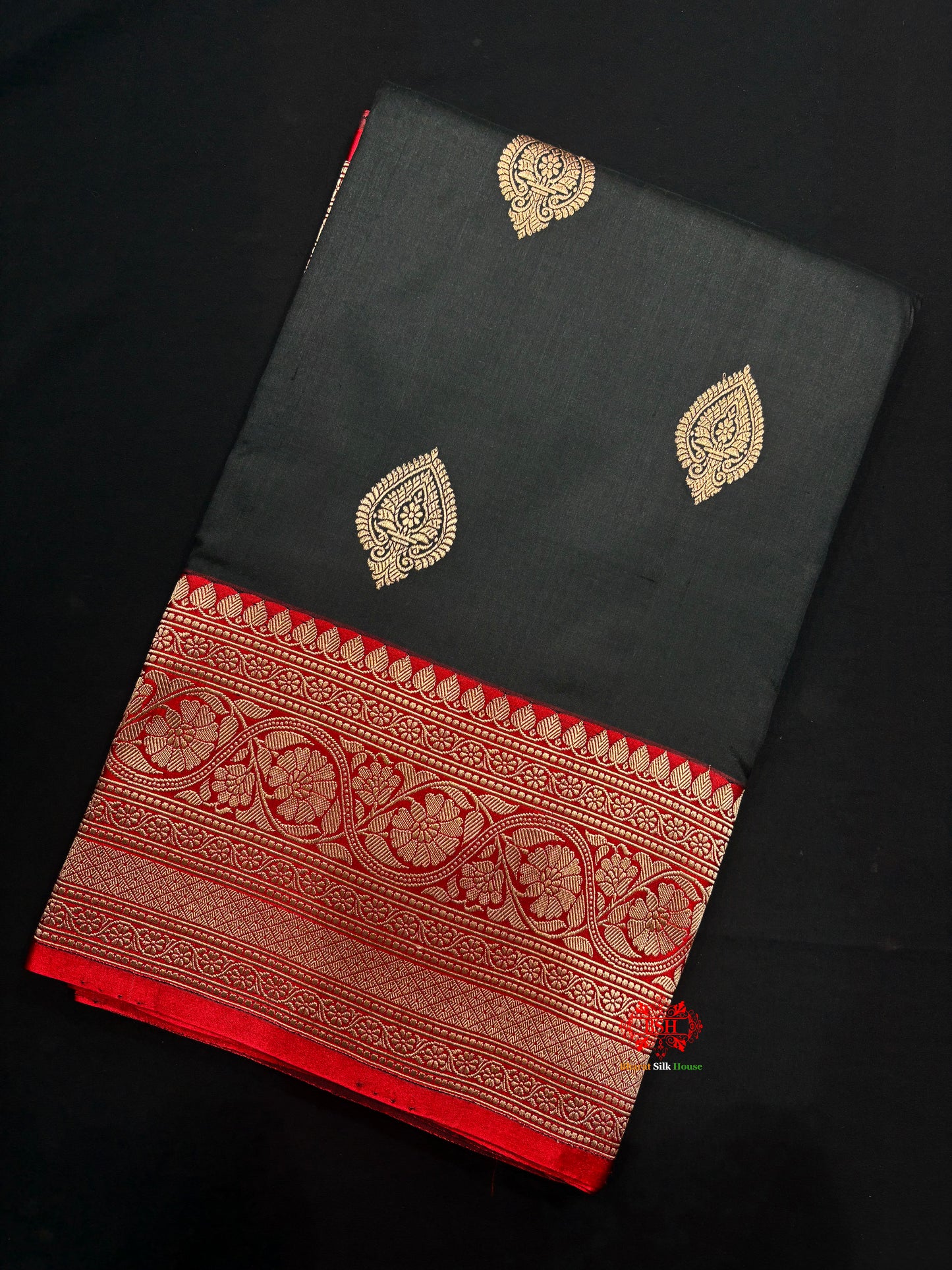 Pure Banarasi  Handloom Katan Silk  Antique Zari Saree In Shades Of Black