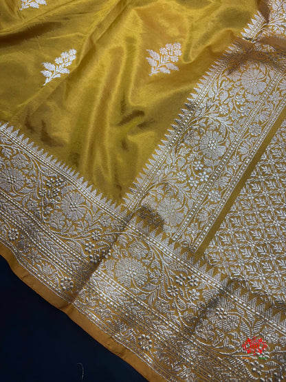 Pure Banarasi  Handloom Katan Silk Antique Zari Saree In Shades Of Mustard