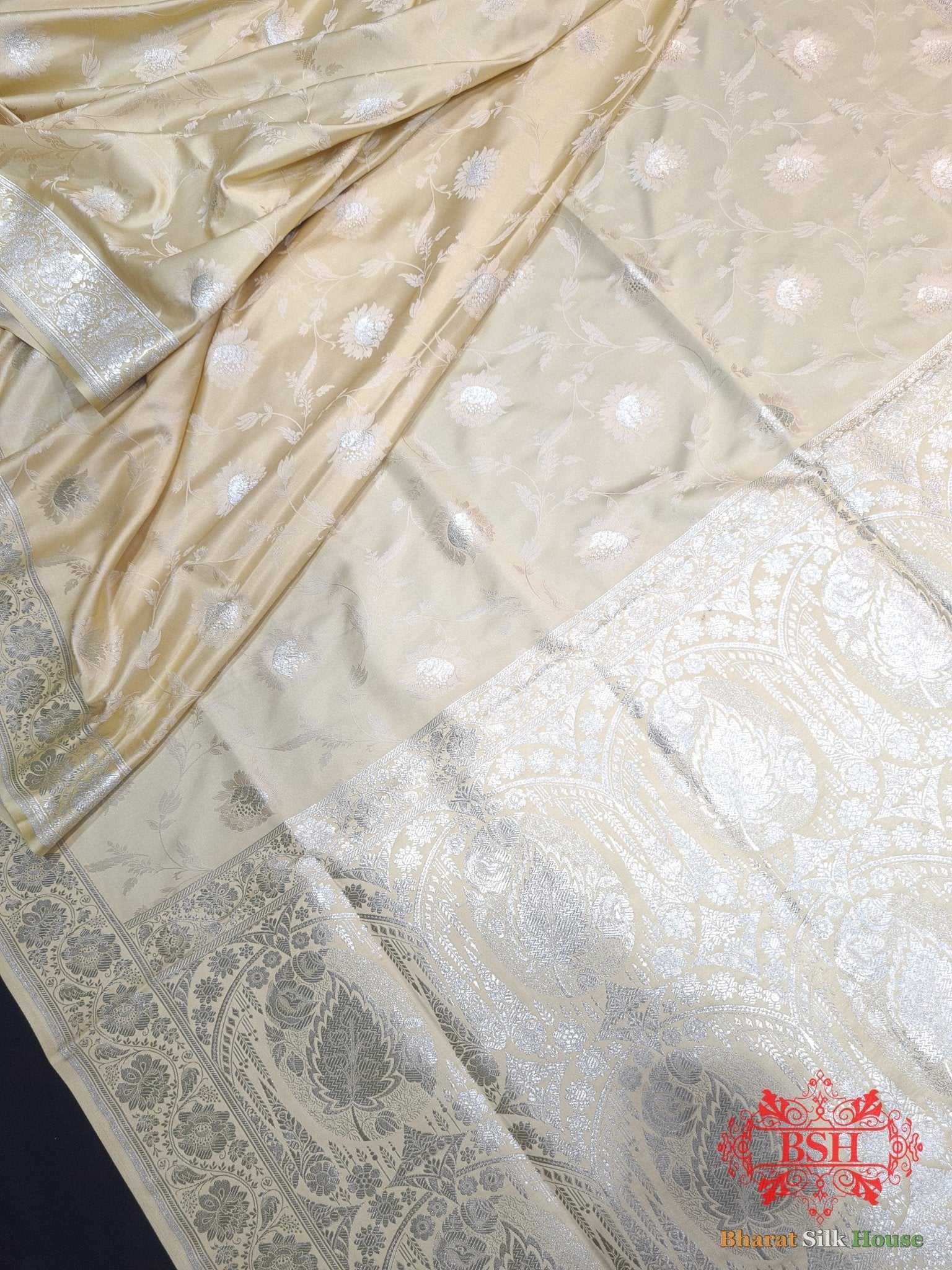 Shades Of Beige Single Zari Tanchoi Silk Saree - Bharat Silk House Tanchoi katan