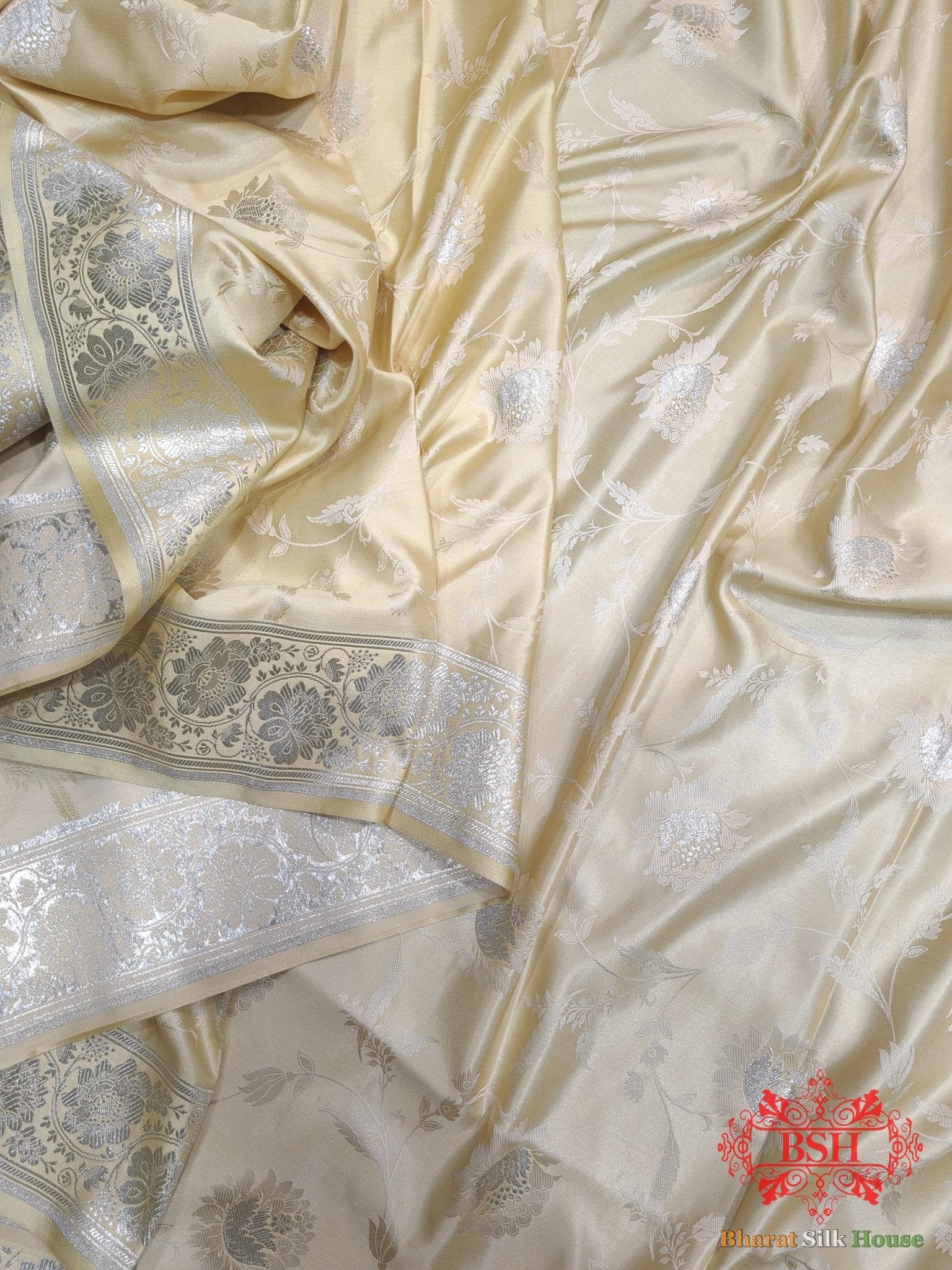 Shades Of Beige Single Zari Tanchoi Silk Saree - Bharat Silk House Tanchoi katan