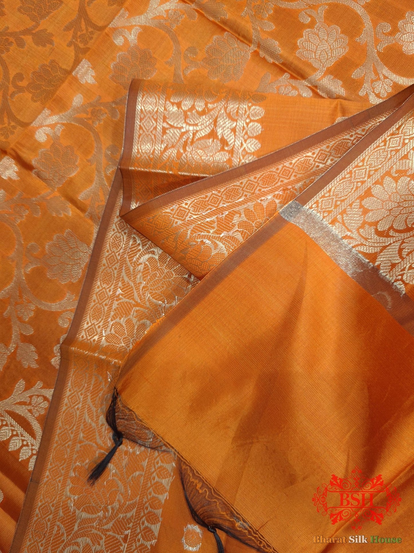 Shades Of Gazari Banarasi Floral Semi Silk Dupatta - Bharat Silk House Semi Dupatte