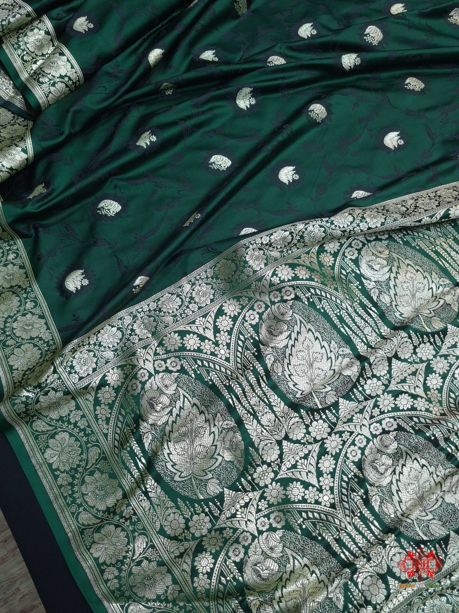 Shades Of Green Single Zari Tanchoi Silk Saree - Bharat Silk House Tanchoi katan